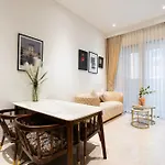 Happy High-End Apartments - Central, Whole City View & Infinity Pools - The Marq