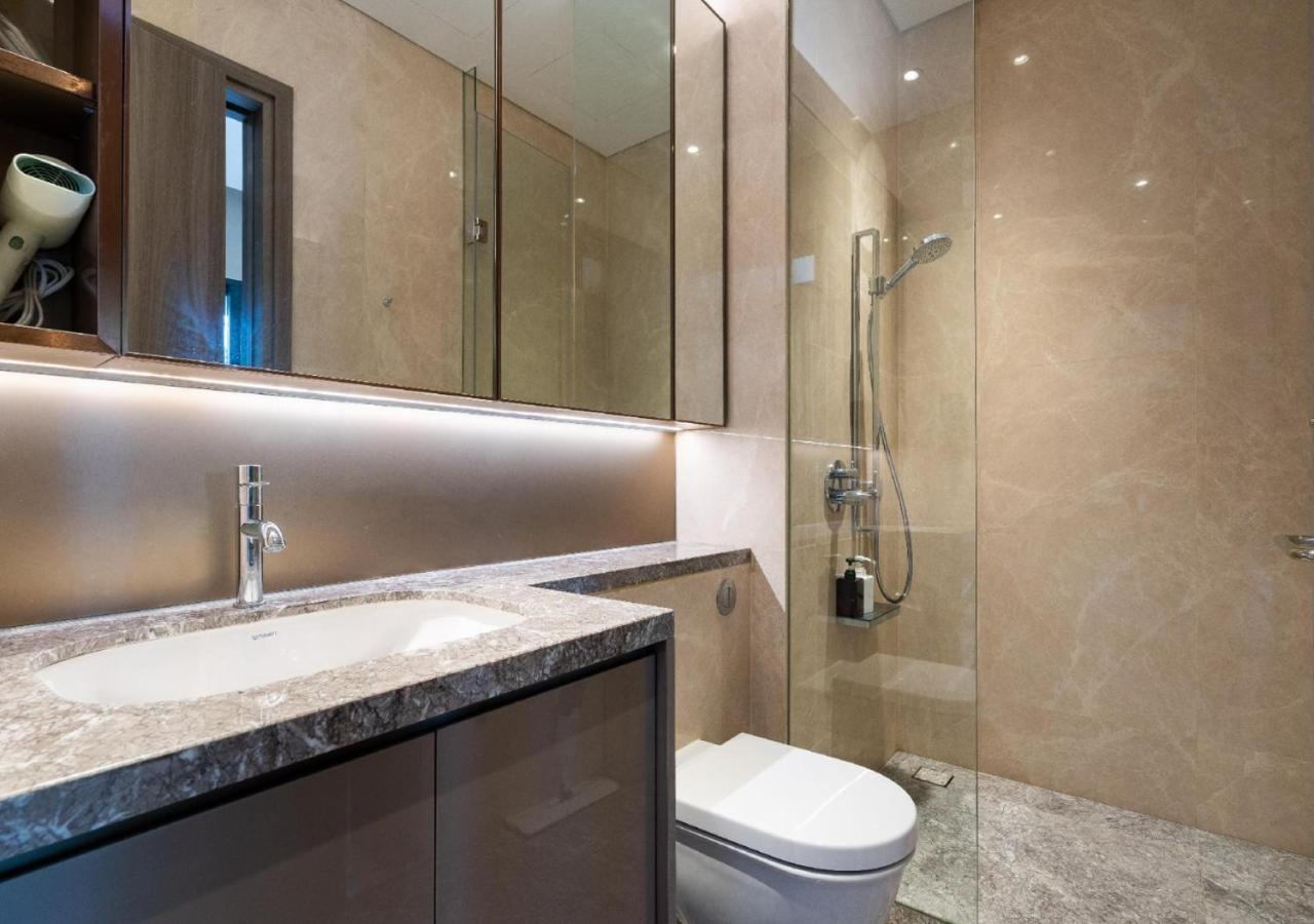 Happy High-end - Central, Whole City View & Infinity Pools - The Marq Apartment
