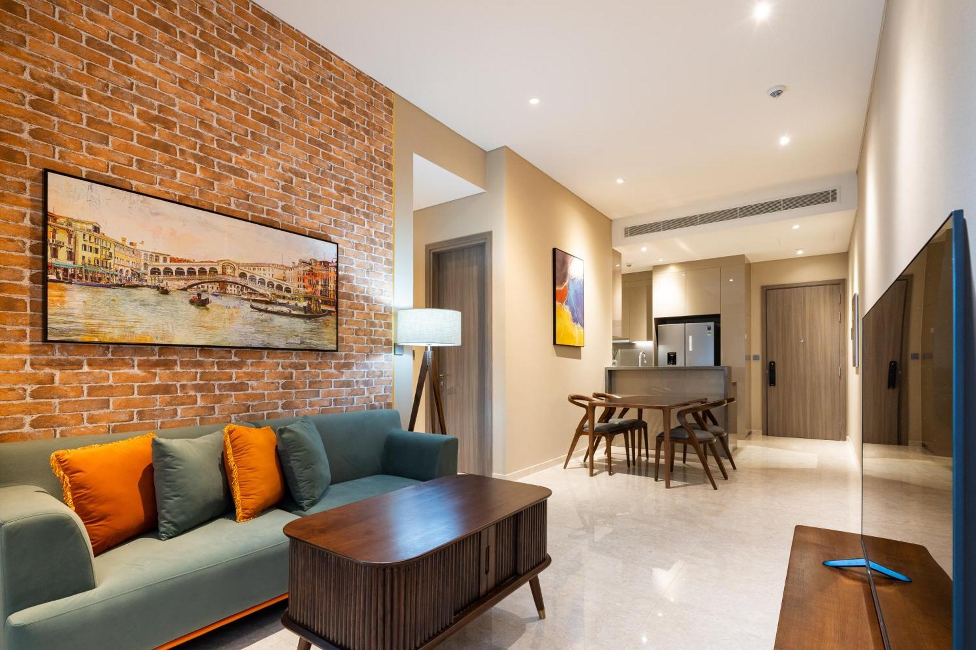 Apartment Happy High-end - Central, Whole City View & Infinity Pools - The Marq Ho Chi Minh City